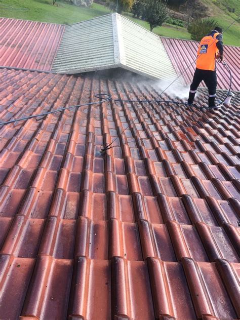 roof restoration quakers hill